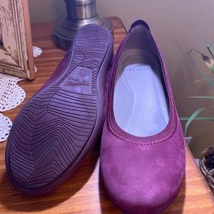 Dansko Kristen Ballet Flat, Wine